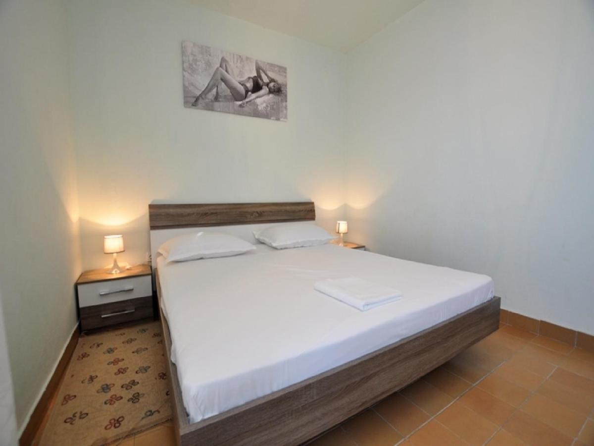 House Karlo Apartments Omis Exterior photo